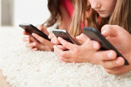 Smartphone thực sự "đáng sợ" như thế nào?