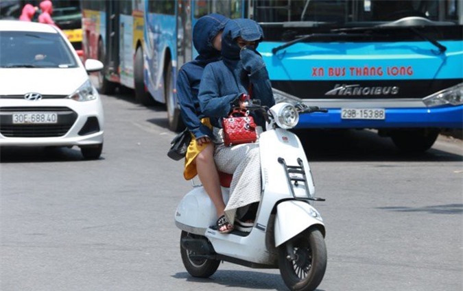 Dự báo thời tiết 26/8: Hà Nội nắng nóng thêm 3 ngày nữa