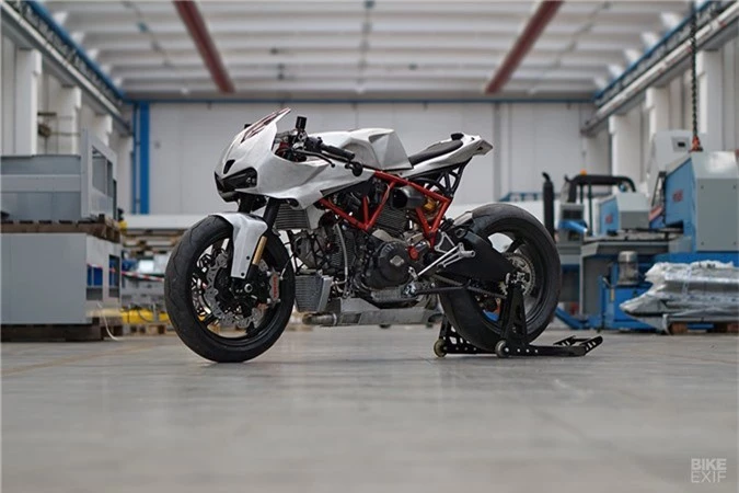 Can canh mau do Ducati Cafe fighter tu Italy hinh anh 1