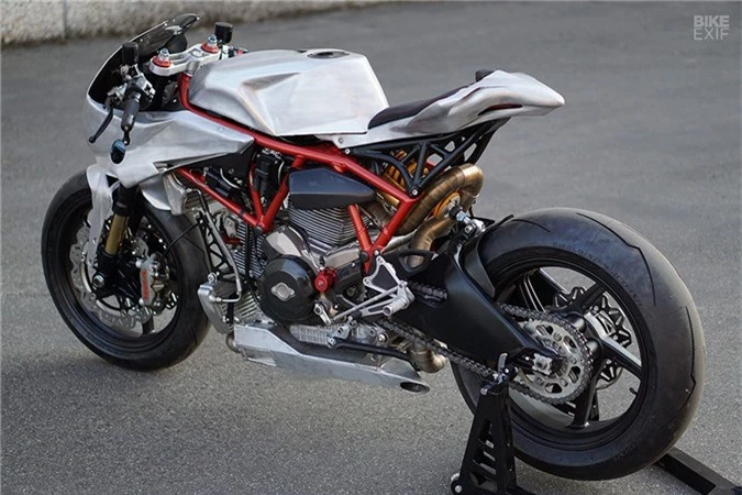 Can canh mau do Ducati Cafe fighter tu Italy hinh anh 7