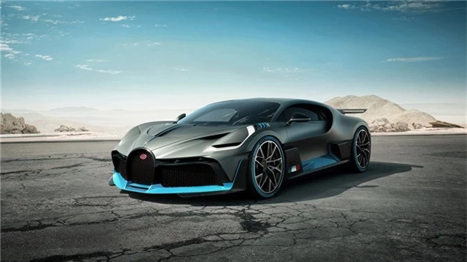 'Quai vat' Bugatti Divo 5,8 trieu USD vua ra mat da chay hang hinh anh 6