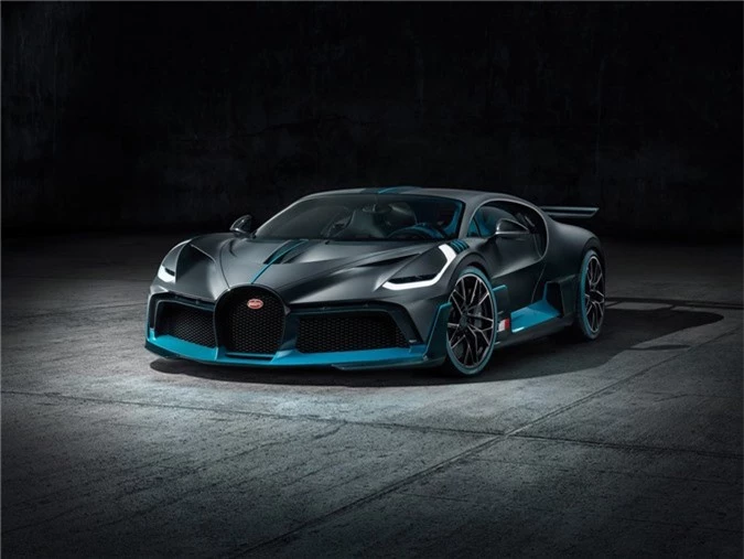 'Quai vat' Bugatti Divo 5,8 trieu USD vua ra mat da chay hang hinh anh 9