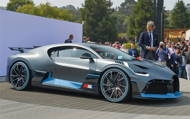 'Soi' siêu xe Bugatti Divo giá 5,8 triệu USD vừa trình làng