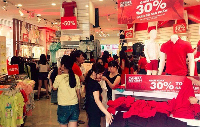 "Mờ nhạt" ngay trên sân nhà, doanh nghiệp bán lẻ Việt Nam cần làm gì?