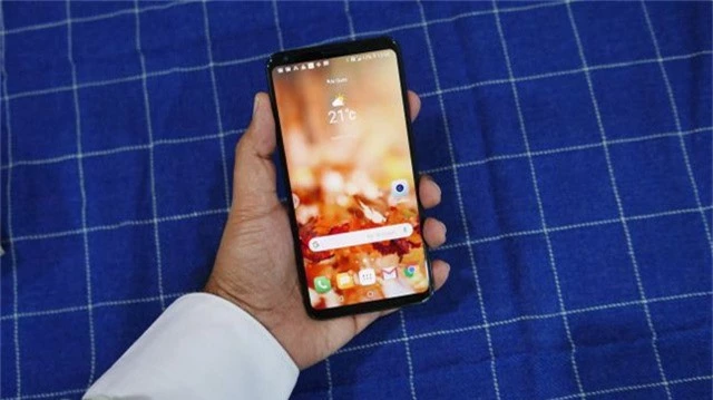 LG V40 được kỳ vọng sẽ làm thay đổi quan niệm của người dùng về màn hình vô cực trên smartphone.