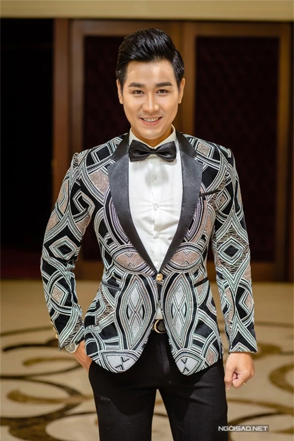 MC Nguyên Khang đảm nhận vai trò dẫn dắt buổi casting.