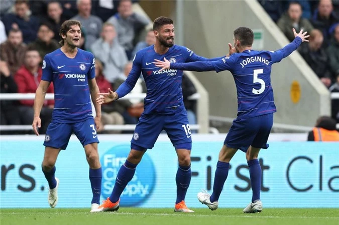 Chelsea toàn thắng cả 3 trận đầu tiên ở mùa giải mới.
