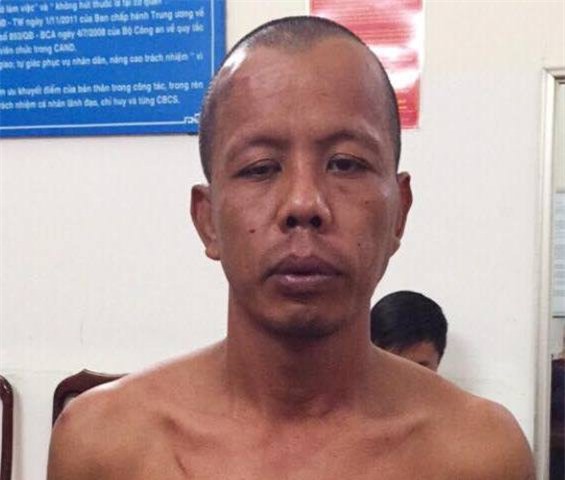 Bắt đối tượng đập phá hàng loạt ô tô rồi cướp xe máy của grabike