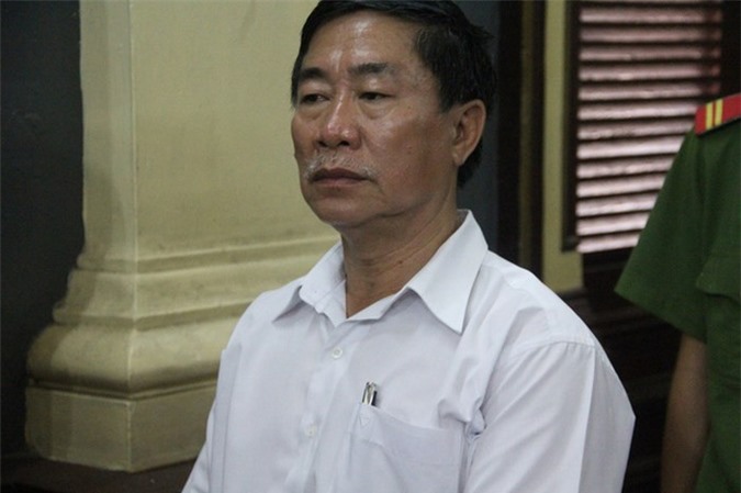 Bắt tạm giam nguyên phó tổng giám đốc ngân hàng Đại Tín