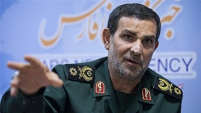 Chân dung Tướng Hải quân Iran vừa có tuyên bố chọc giận Mỹ