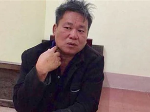 Đâm chết hàng xóm vì hát karaoke quá to