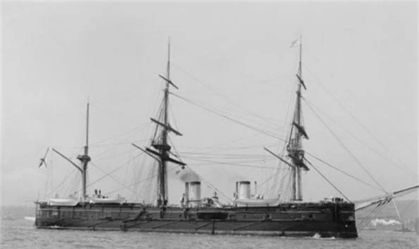 Tàu Nga bị đắm được đồn đại mang theo hàng trăm tấn vàng.