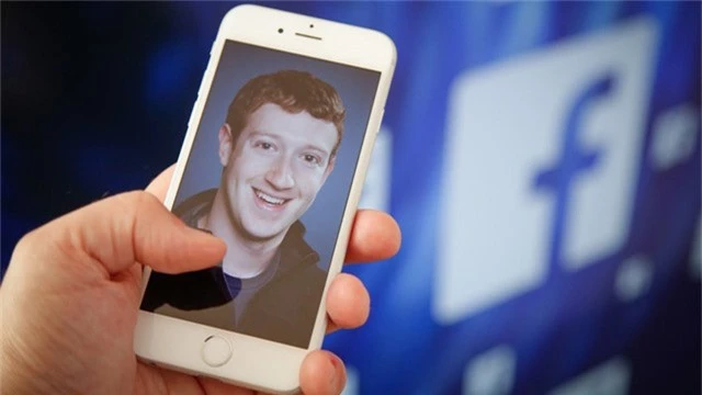 Mark Zuckerberg đã sớm nhìn thấy tiềm năng của nền tảng di động và thậm chí thành công hơn cả Apple, Google.