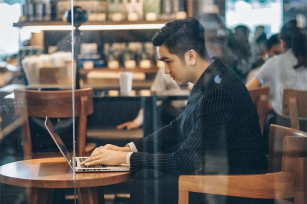 Hành trình trở thành triệu phú của Doanh nhân Huỳnh Văn Ninh