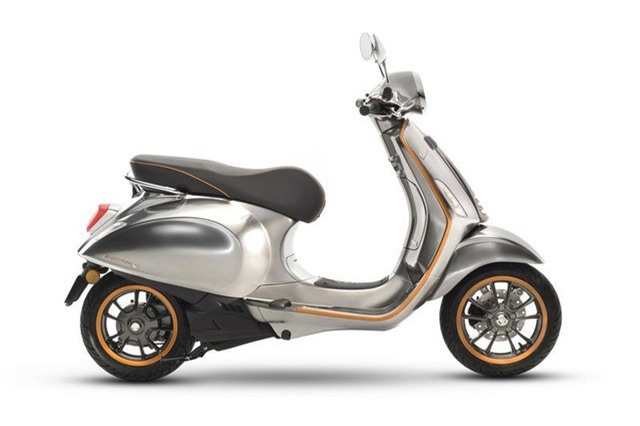 Cận cảnh scooter chạy điện Vespa Electtrica