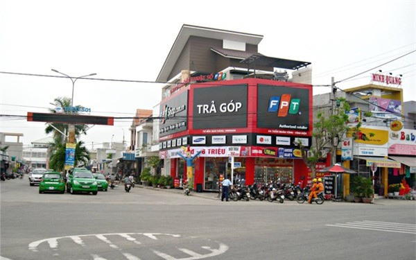 Mỗi mét vuông mặt sàn đem về hơn 14.500 USD cho FPT Shop, cao gấp 3,6 lần Thế Giới Di Động