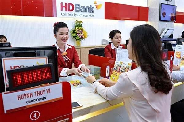 Chương trình "Sinh nhật vàng - ngàn lợi ích" của HDBank có nhiều ưu đãi dành cho khách hàng.