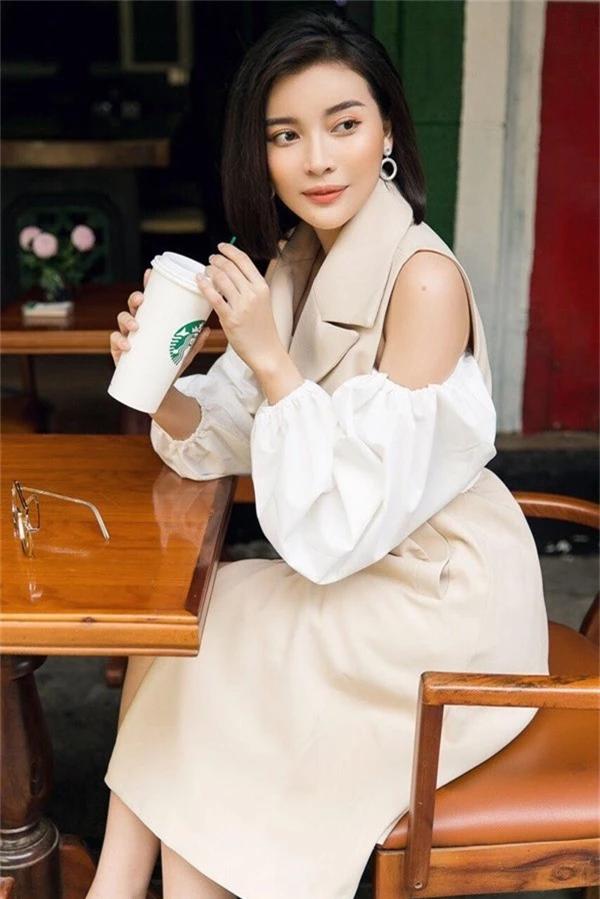 Stylist: Kye Nguyễn - Nhiếp ảnh: Chanh Nguyễn - Trang điểm: Ngíp Nakun.