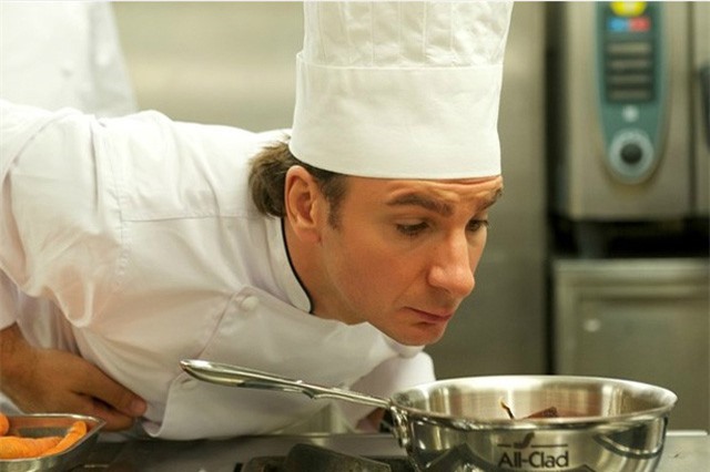 12 tiết lộ 'chấn động' của các cựu nhân viên nhà hàng