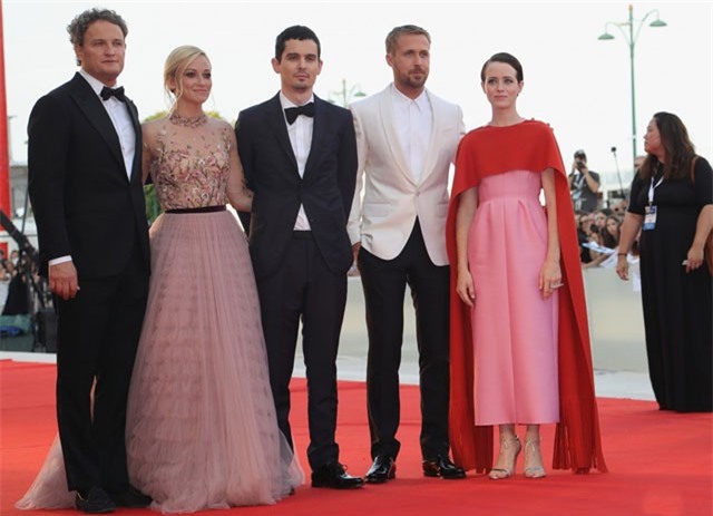 Dàn siêu sao, người mẫu đổ bộ thảm đỏ Liên hoan phim Venice