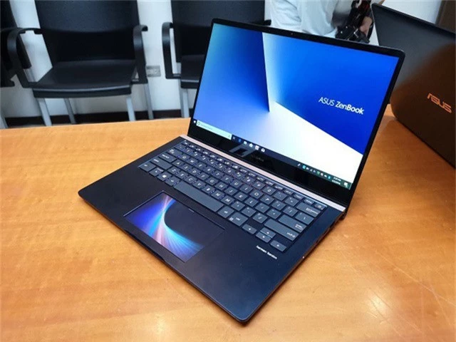 ZenBook Pro 14, chiếc laptop cao cấp nhất của Asus tại IFA 2018