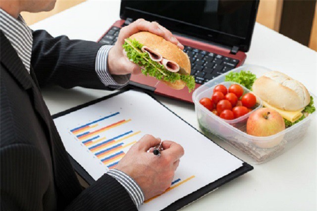 4 thứ tiết kiệm của các triệu phú