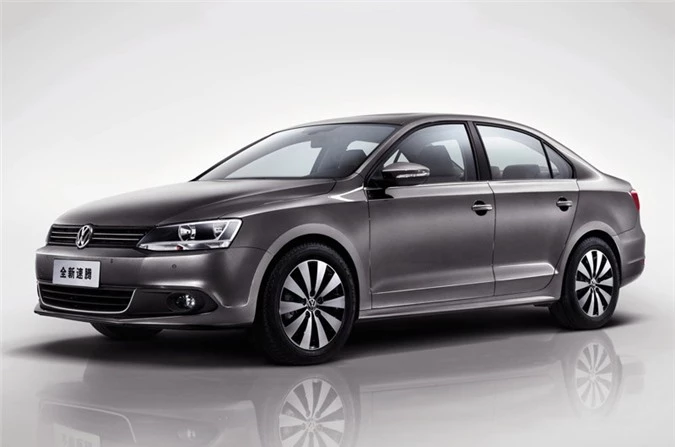 7. Volkswagen Sagitar (doanh số: 181.211 chiếc).