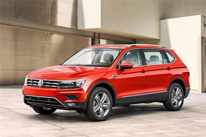 8. Volkswagen Tiguan (doanh số: 176.052 chiếc).