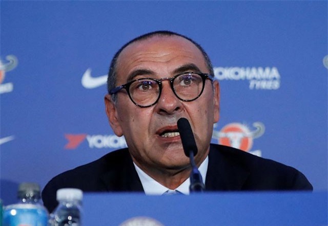 Sarri phát biểu "sốc" sau lễ bốc thăm vòng bảng Europa League