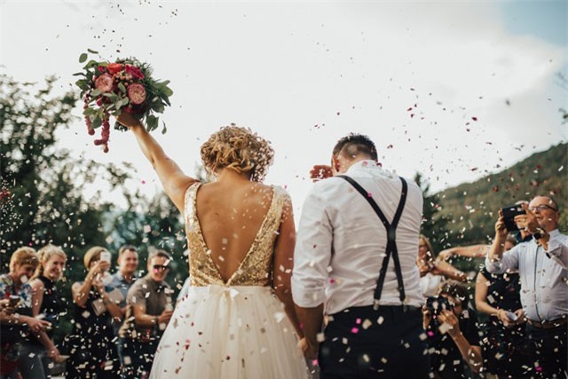 Lý do nên và không nên mời tình cũ đến dự đám cưới