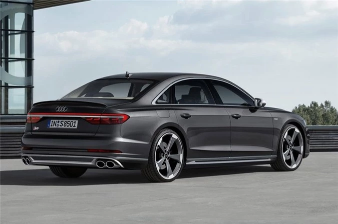 1. Audi S8 Plus 2018. 