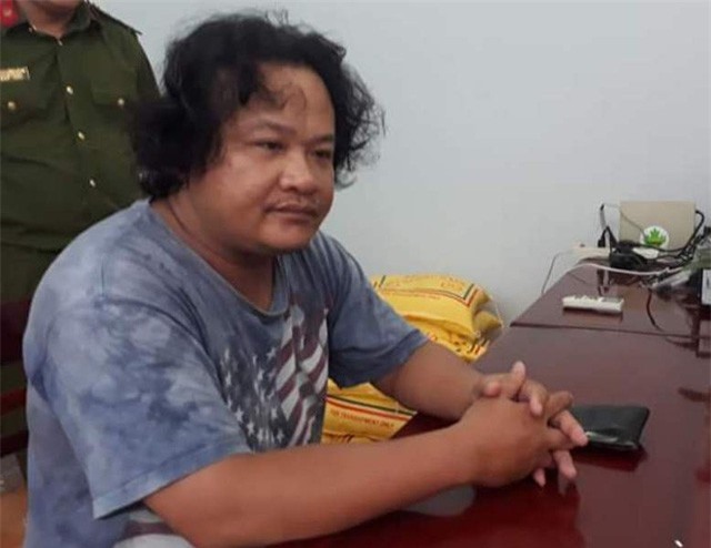 Bắt 2 đối tượng đưa trái phép thông tin mạng máy tính, viễn thông