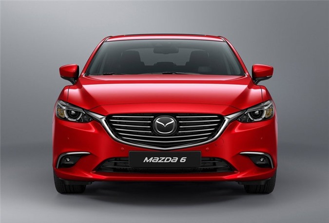 Top 10 xe sedan thời trang nhất năm 2018