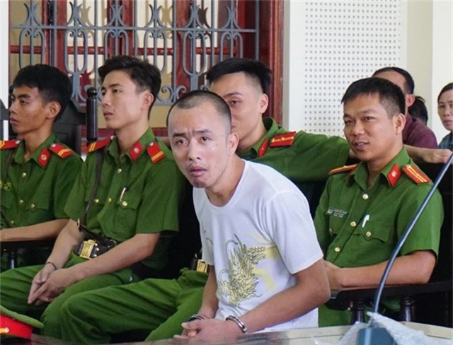 Bị cáo Võ Văn Hà có những biểu hiện bất thường tại phiên tòa