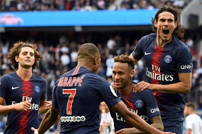 Niềm vui chiến thắng của các cầu thủ PSG.