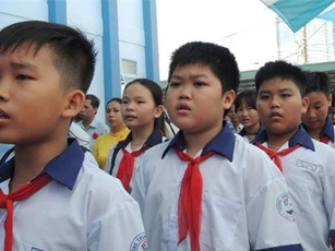 TP.HCM yêu cầu khắc phục tình trạng học quá tải, nặng lý thuyết