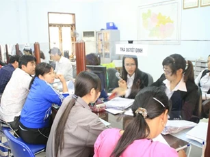 Hà Nội: Phấn đấu đạt 40% số người trong độ tuổi lao động tham gia BHXH