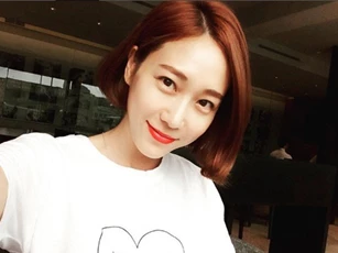Bắt được hoa cưới của Kim Tae Hee, nữ diễn viên "Lại là Oh Hae Young" lên xe hoa