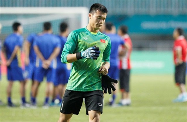 Thủ môn Bùi Tiến Dũng hé lộ tuyện chiêu giữ sạch lưới lâu nhất ASIAD 2018