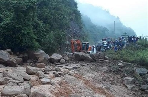 Lũ quét ập xuống bất ngờ, người dân ở Lai Châu chạy tán loạn