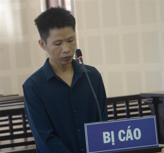 Trộm xăng, thiêu sống cả người nhắc nhở