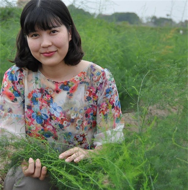 Bỏ lương cao, phu thê cùng về quê trồng rau “hoàng đế”