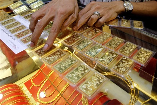 Giá vàng hôm nay (5/9): USD tăng vọt, vàng tiếp tục giảm mạnh