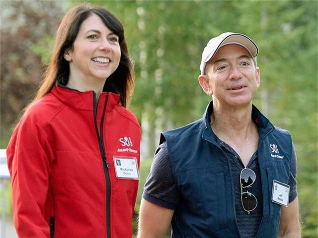 Giàu nhất thế giới, Jeff Bezos vẫn rửa bát sau mỗi bữa tối - Ảnh 4.