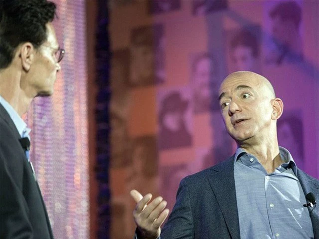 Giàu nhất thế giới, Jeff Bezos vẫn rửa bát sau mỗi bữa tối - Ảnh 5.