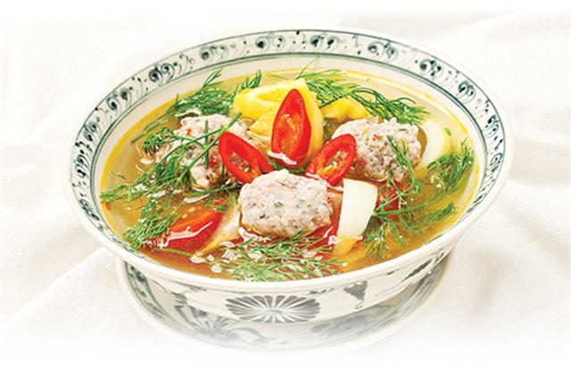 Đổi vị mâm cơm với canh chả mực ngon hết ý