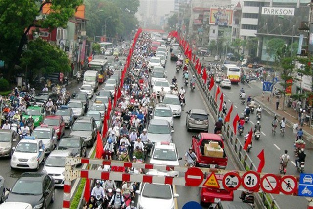 Hà Nội tính thu phí phương tiện vào nội thành