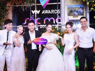 Dàn mỹ nhân Việt rạng rỡ trên thảm đỏ VTV Awards 2018