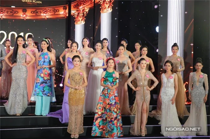 Hoa hậu Đỗ Mỹ Linh diện váy mỏng tang dự sự kiện - 9