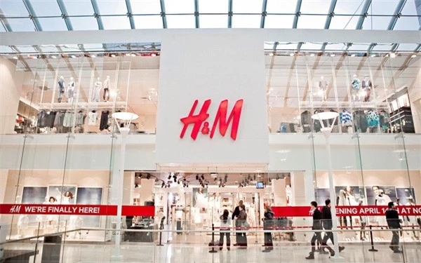  Savills Việt Nam hân hạnh là đơn vị tư vấn tìm kiếm mặt bằng cho cửa hàng thứ 3 của H&M tại TP.HCM.